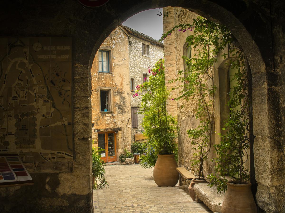 Auberge De Tourrettes Buitenkant foto